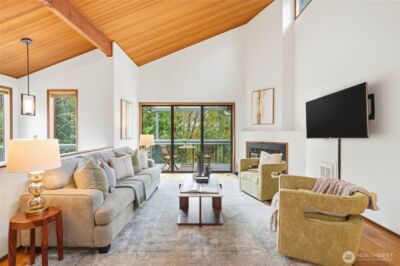 2545 NE 95th Street , Seattle, WA 98115 - Photo 2