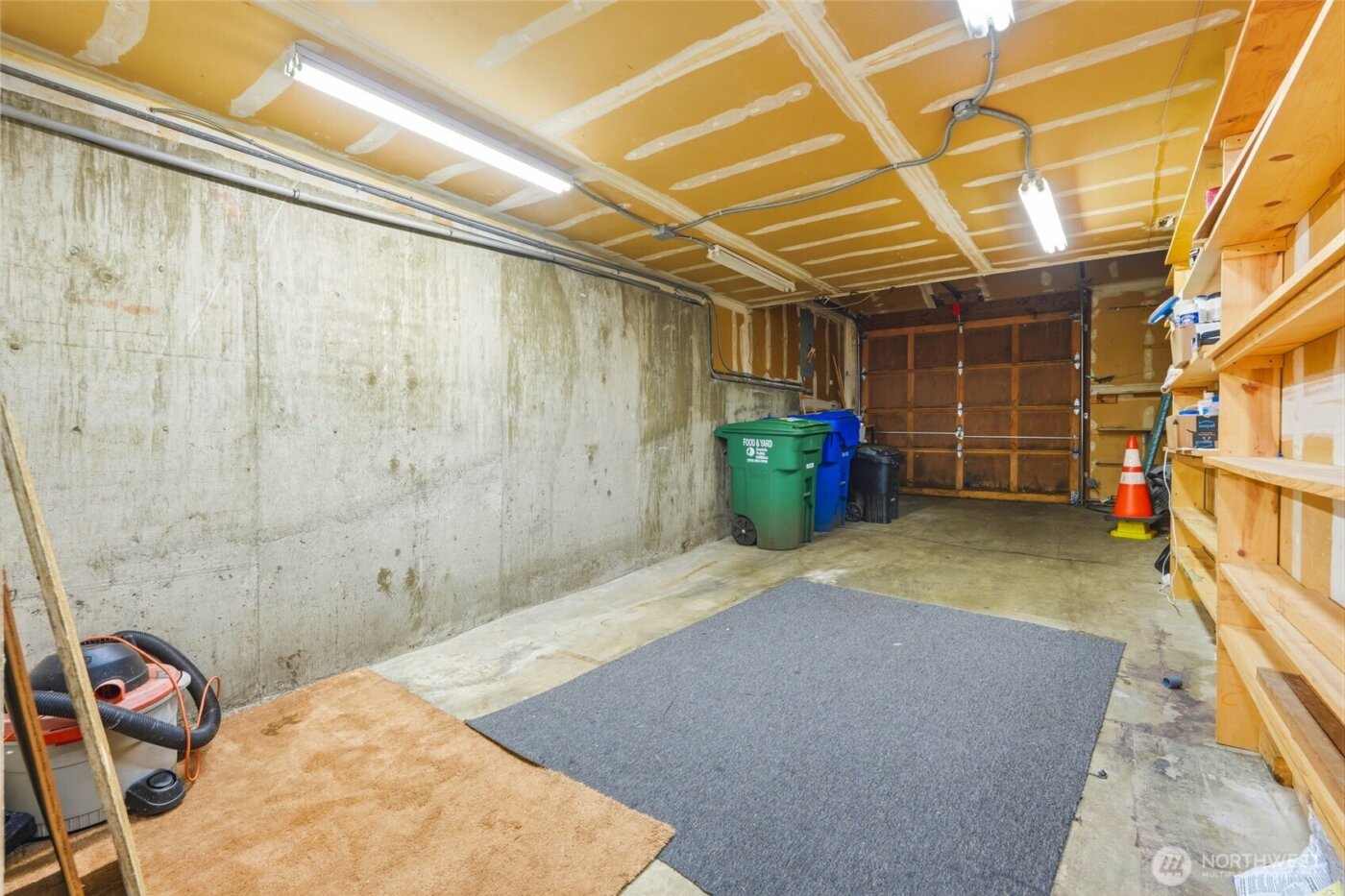 2545 NE 95th Street , Seattle, WA 98115