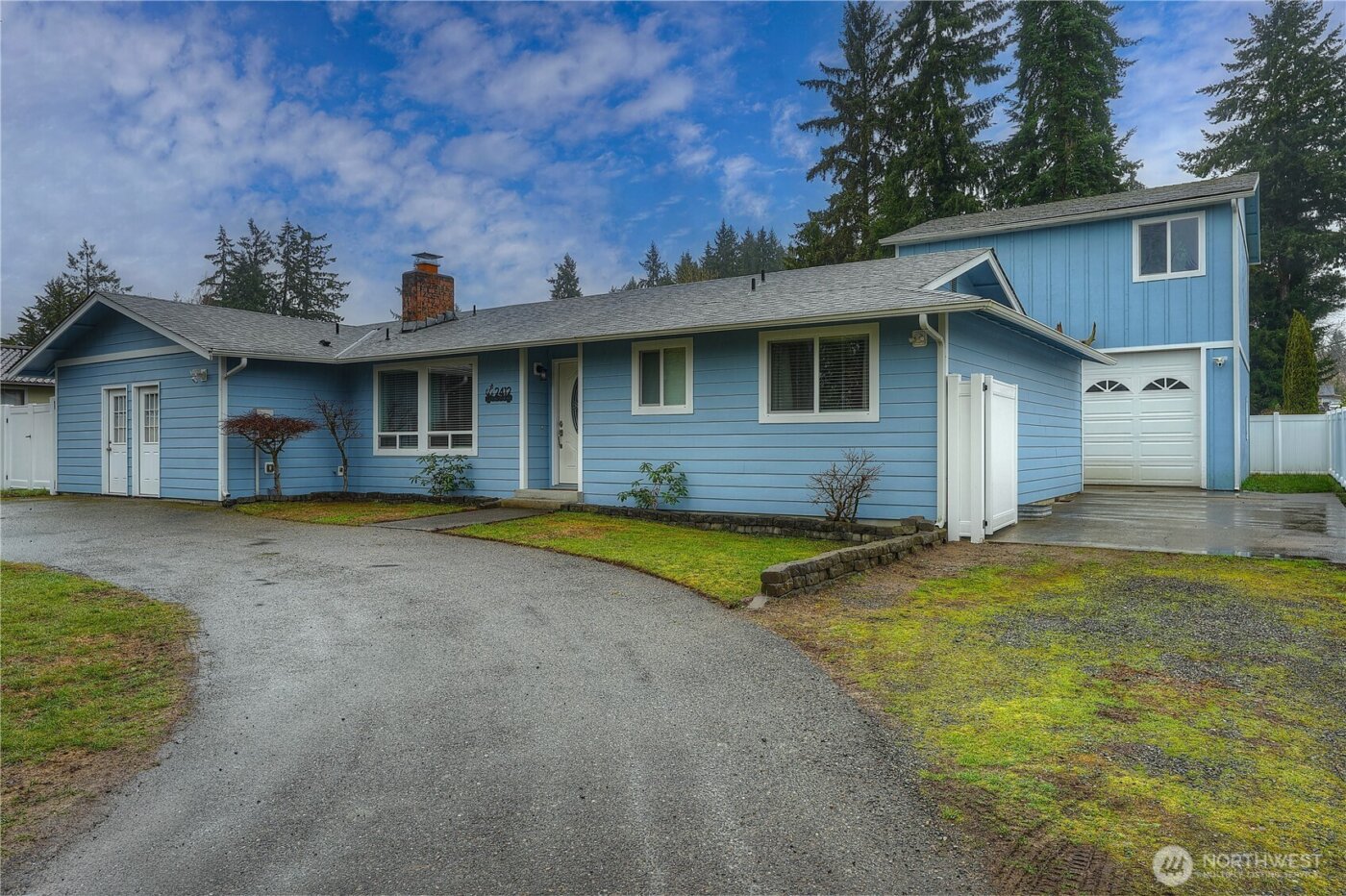 2412 Lexington Street , Steilacoom, WA 98388
