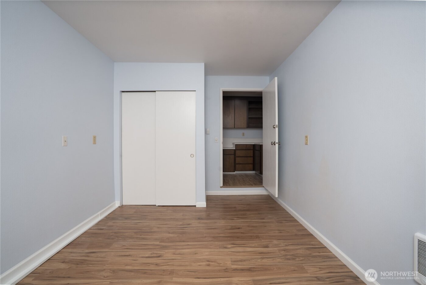 2412 Lexington Street , Steilacoom, WA 98388