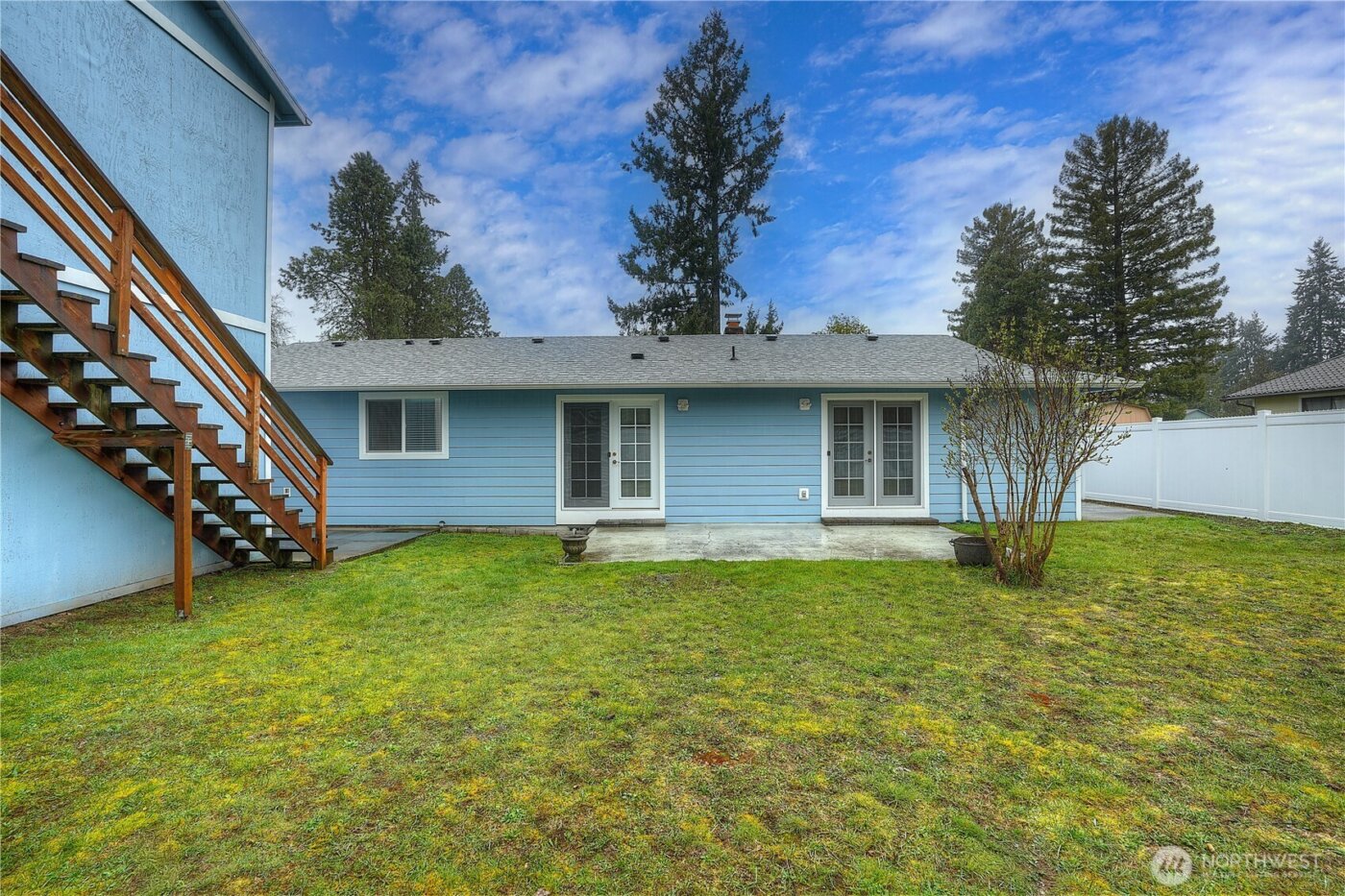 2412 Lexington Street , Steilacoom, WA 98388