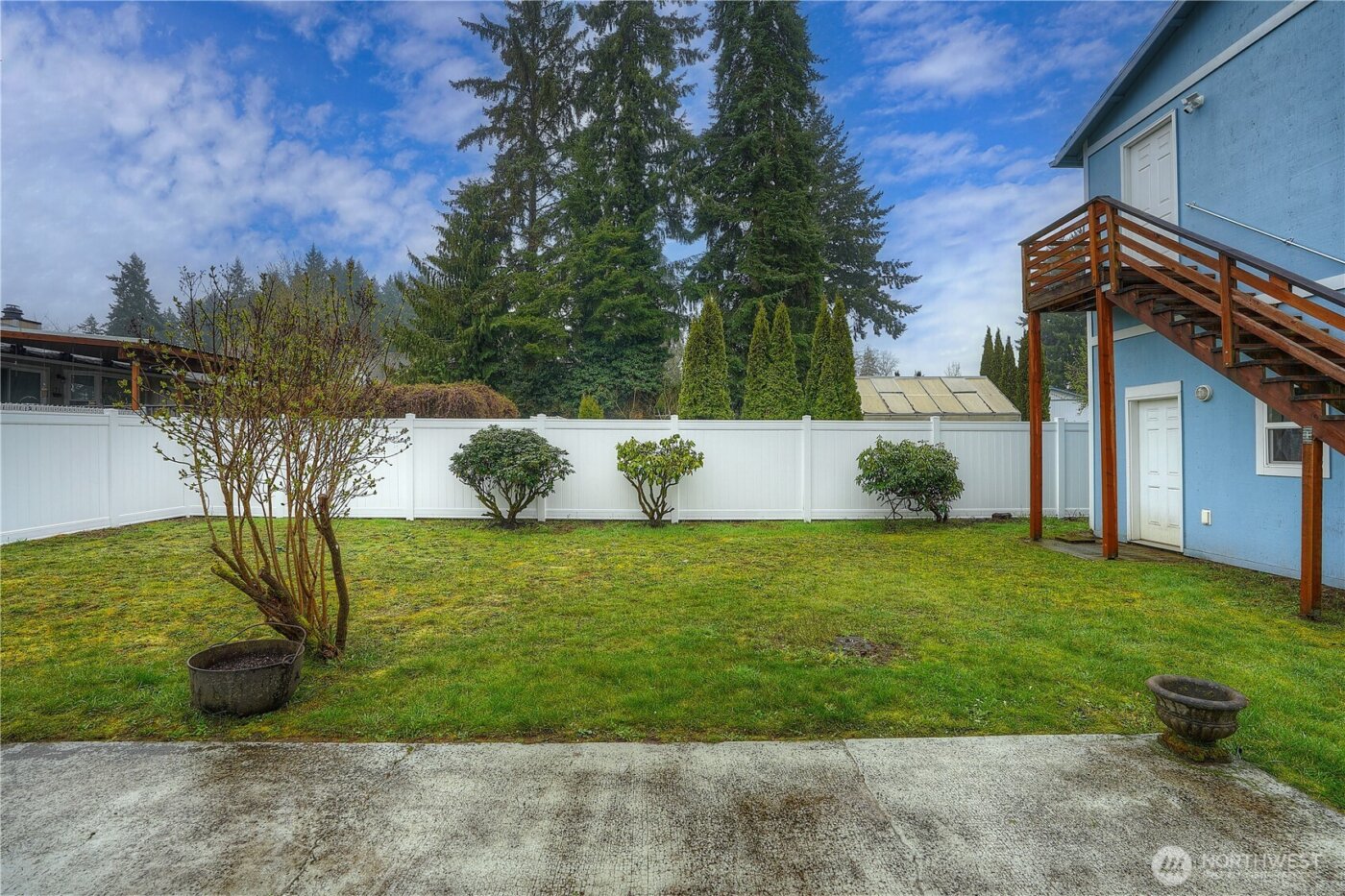 2412 Lexington Street , Steilacoom, WA 98388
