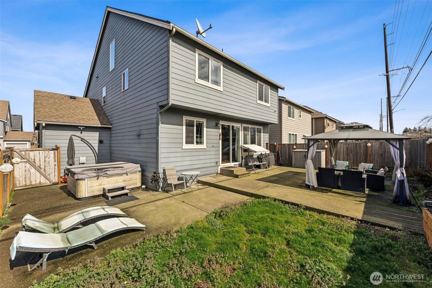 8022 175th Street Ct E, Puyallup, WA 98375