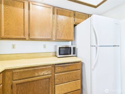 12721 NE 129th Court #F103, Kirkland, WA 98034-3267 - Photo 15