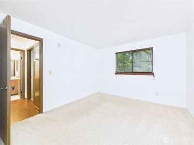 12721 NE 129th Court #F103, Kirkland, WA 98034-3267 - Photo 27