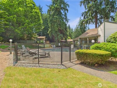 12721 NE 129th Court #F103, Kirkland, WA 98034-3267 - Photo 34