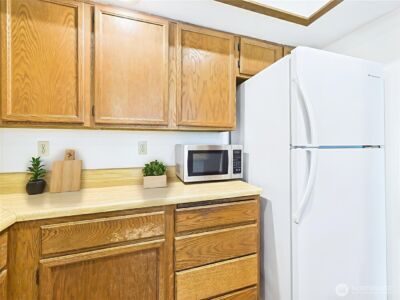 12721 NE 129th Court #F103, Kirkland, WA 98034-3267 - Photo 6