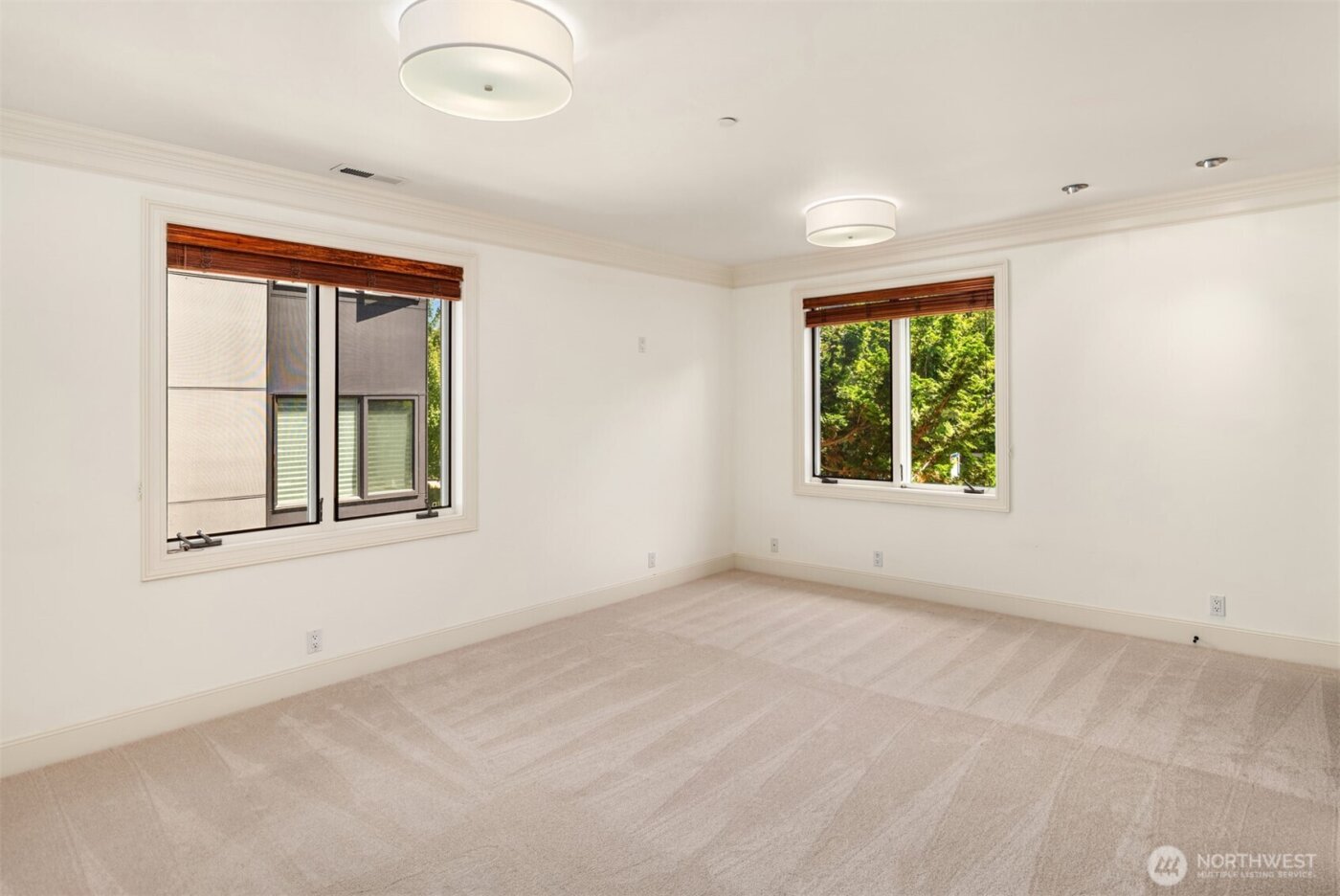 10132 NE 59th Street #C, Kirkland, WA 98033