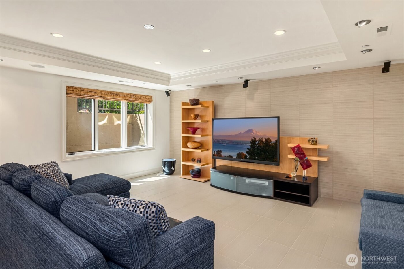 10132 NE 59th Street #C, Kirkland, WA 98033