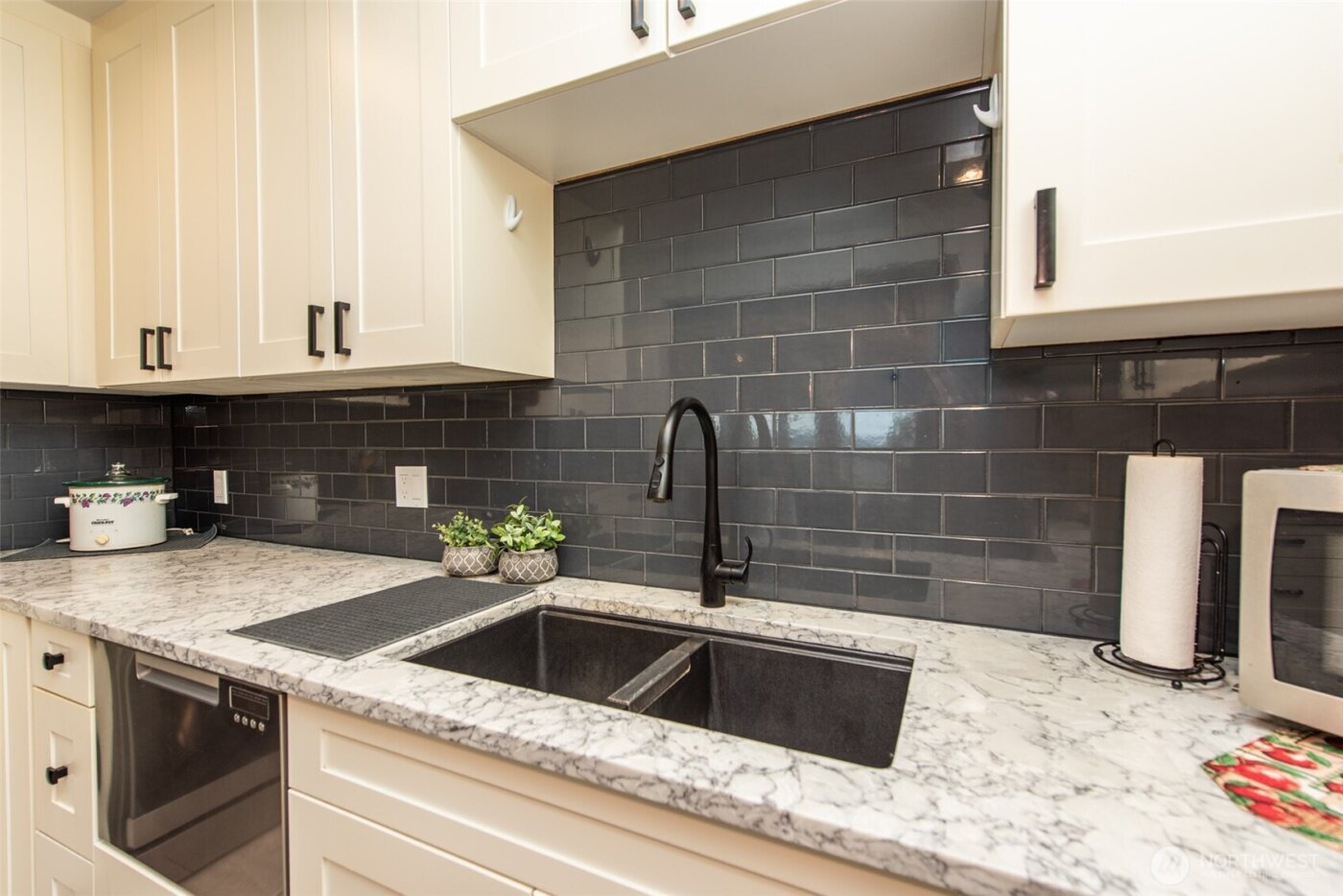 1301 S 3rd Avenue #1A-L, Sequim, WA 98382