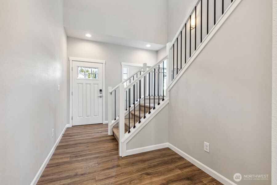 27118 30th Place S #25, Kent, WA 98032