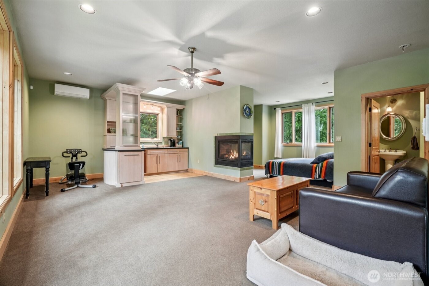 12692 Washougal River Road , Washougal, WA 98671