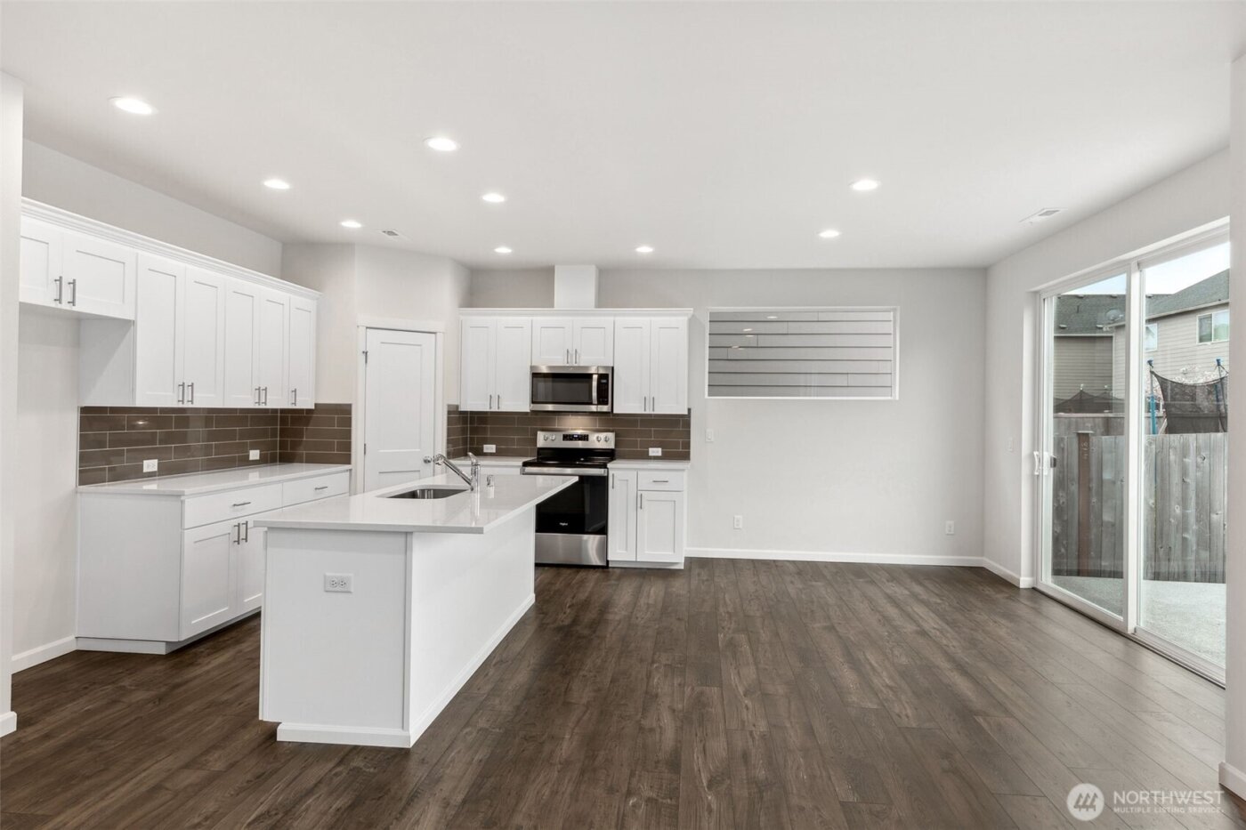 27106 30th Place S #28, Kent, WA 98032