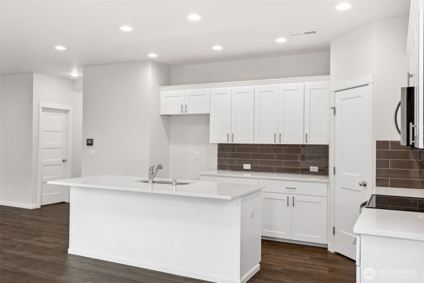 27106 30th Place S #28, Kent, WA 98032