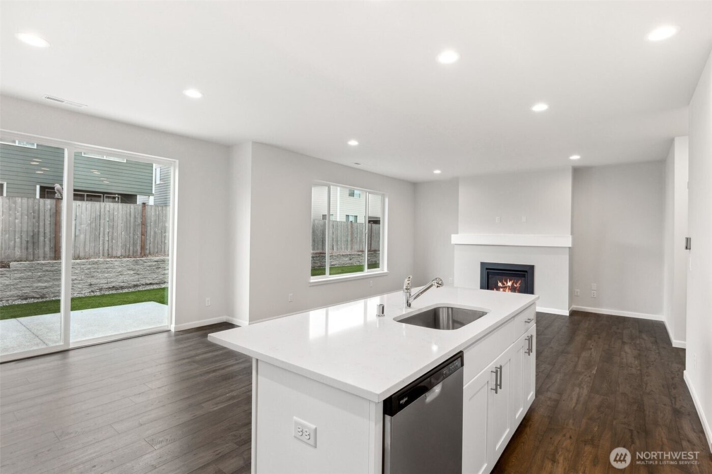 27106 30th Place S #28, Kent, WA 98032