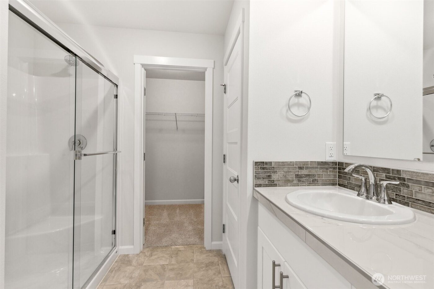 27106 30th Place S #28, Kent, WA 98032