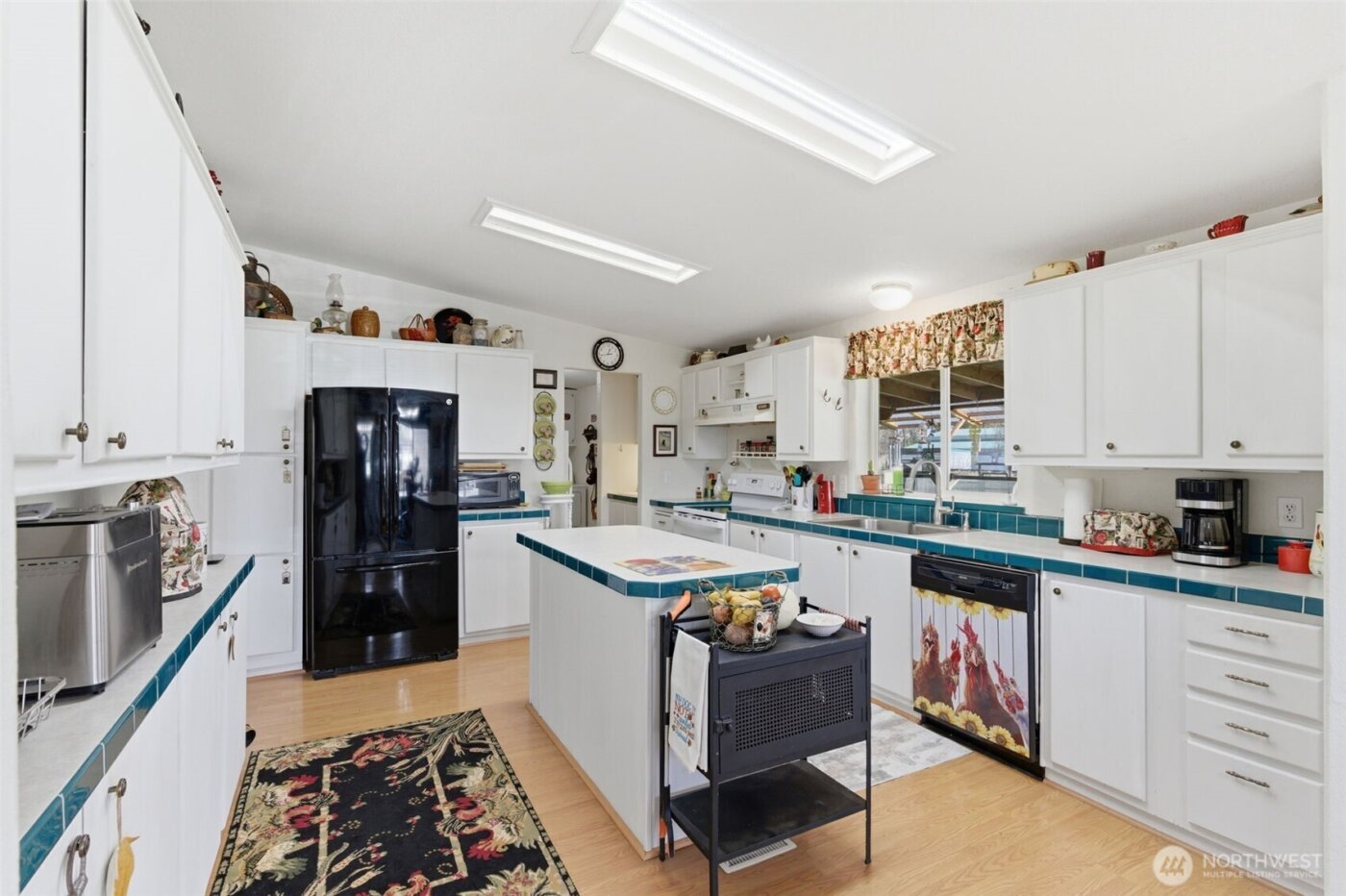 271 Cowlitz Ridge Road , Toledo, WA 98591