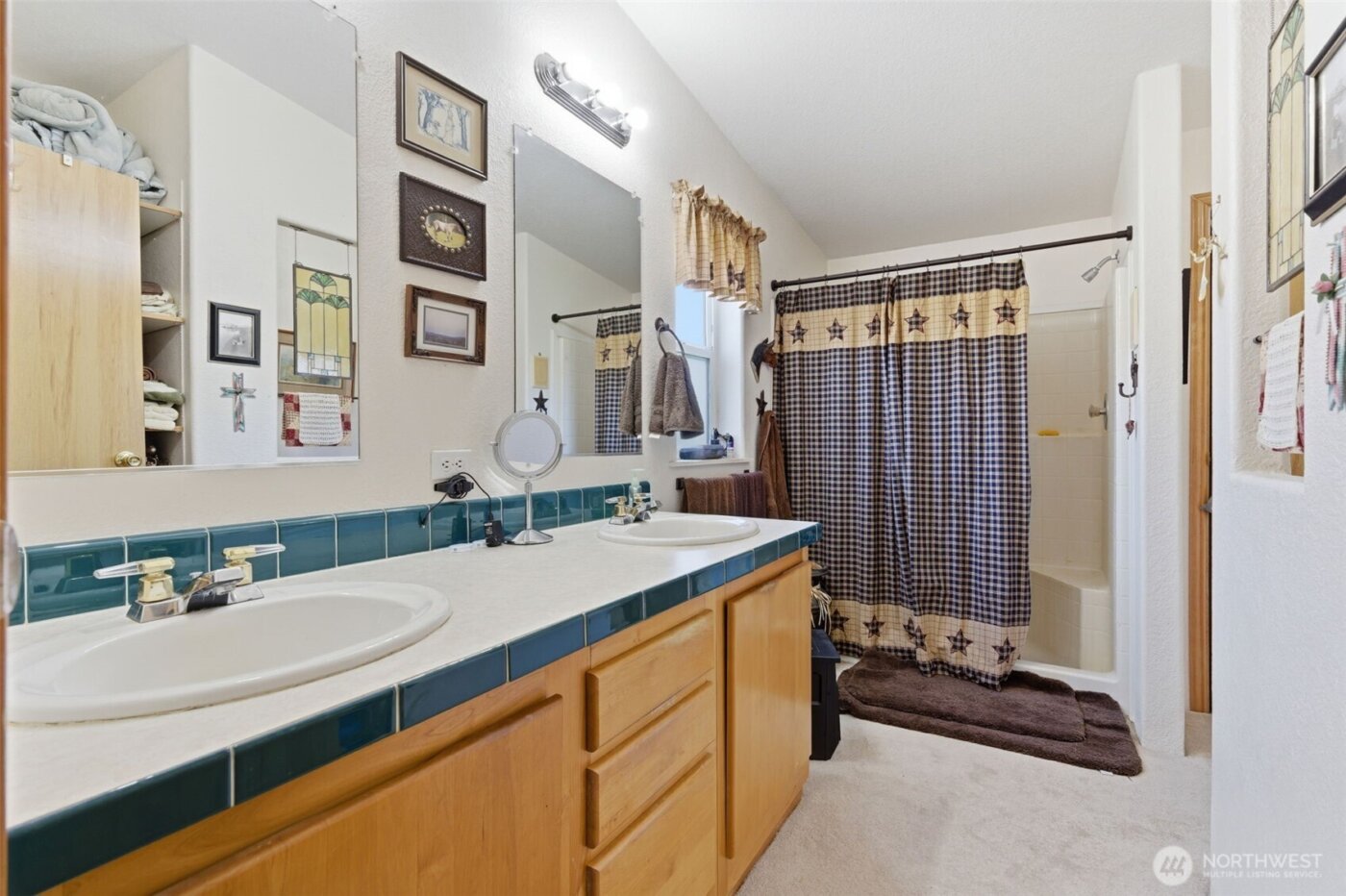 271 Cowlitz Ridge Road , Toledo, WA 98591