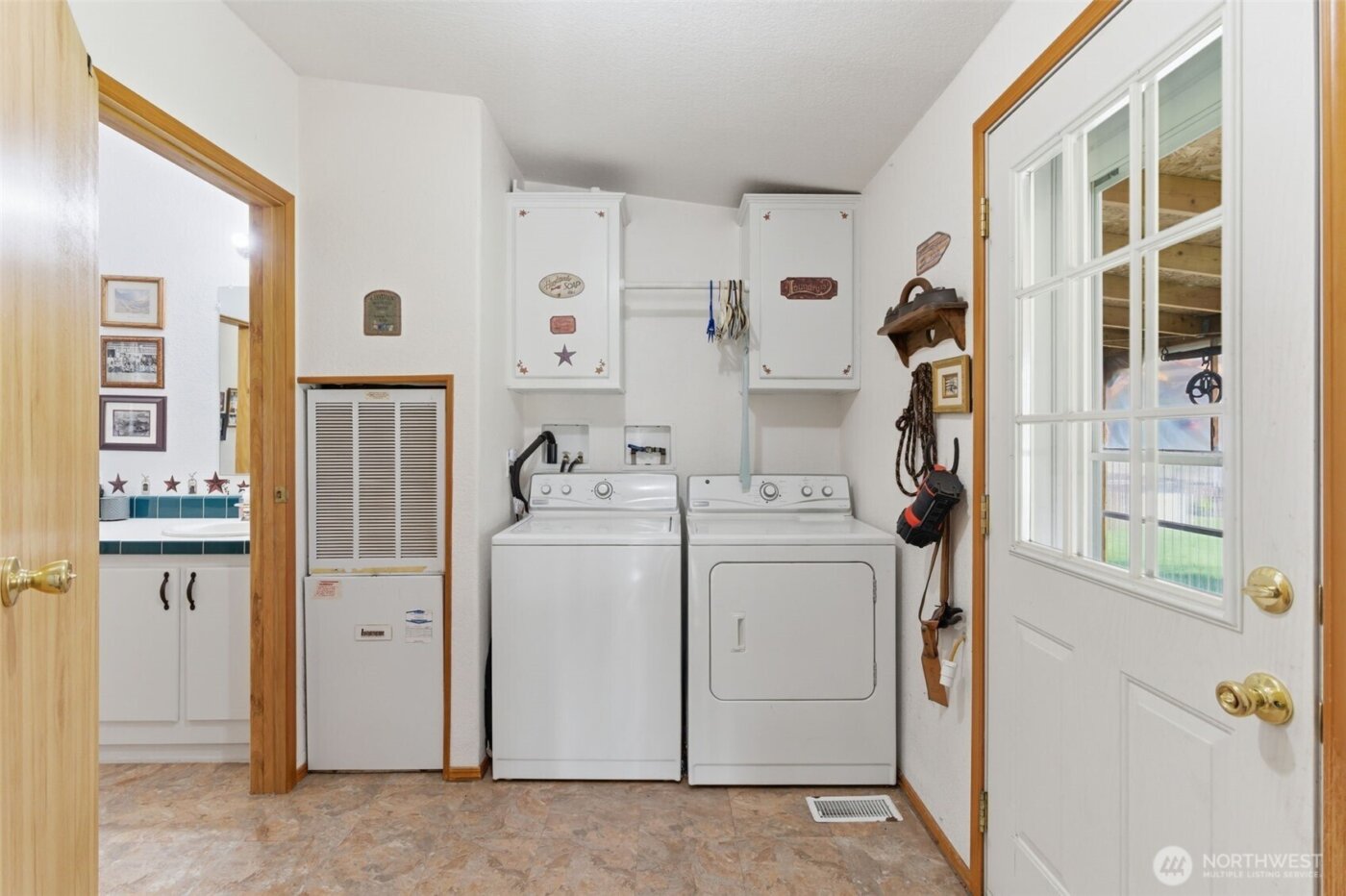 271 Cowlitz Ridge Road , Toledo, WA 98591