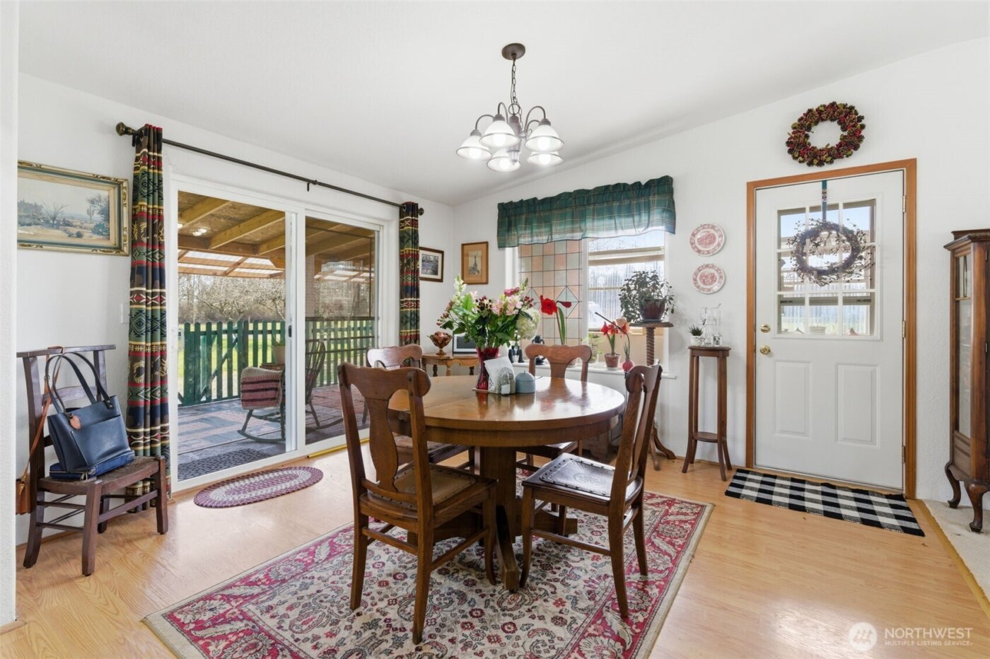 271 Cowlitz Ridge Road , Toledo, WA 98591