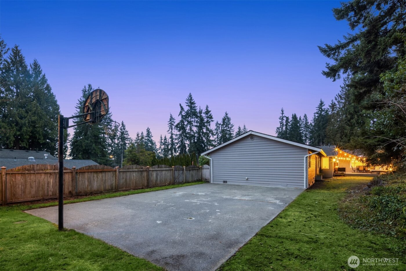 19814 10th Drive SE, Bothell, WA 98012-7701