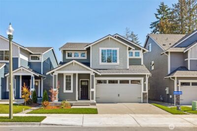 27018 30th Place S #32, Kent, WA 98032