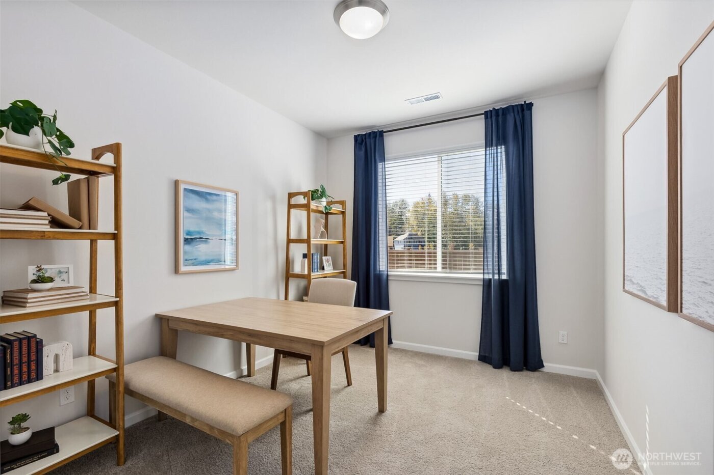 27018 30th Place S #32, Kent, WA 98032