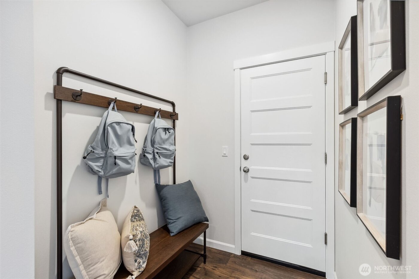 27018 30th Place S #32, Kent, WA 98032