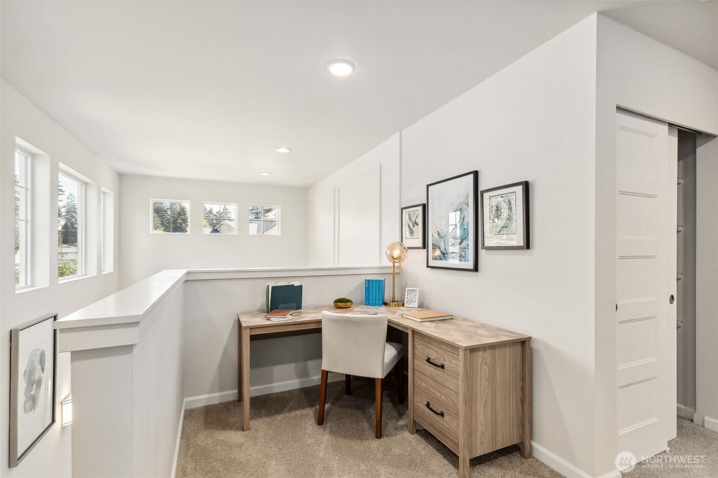 27018 30th Place S #32, Kent, WA 98032