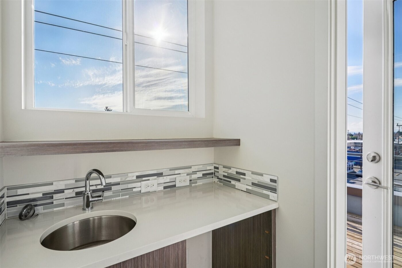 8501 14th Avenue NW, Seattle, WA 98117