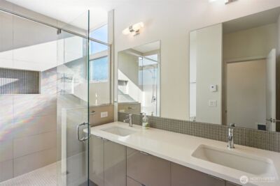 8501 14th Avenue NW, Seattle, WA 98117 - Photo 19