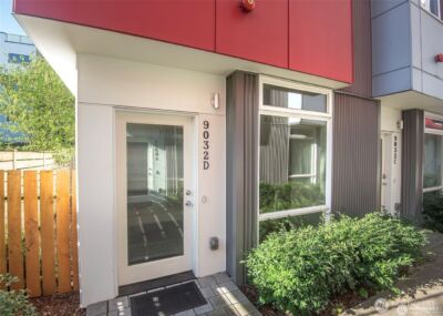 9032 14th Avenue NW #D, Seattle, WA 98117-3407