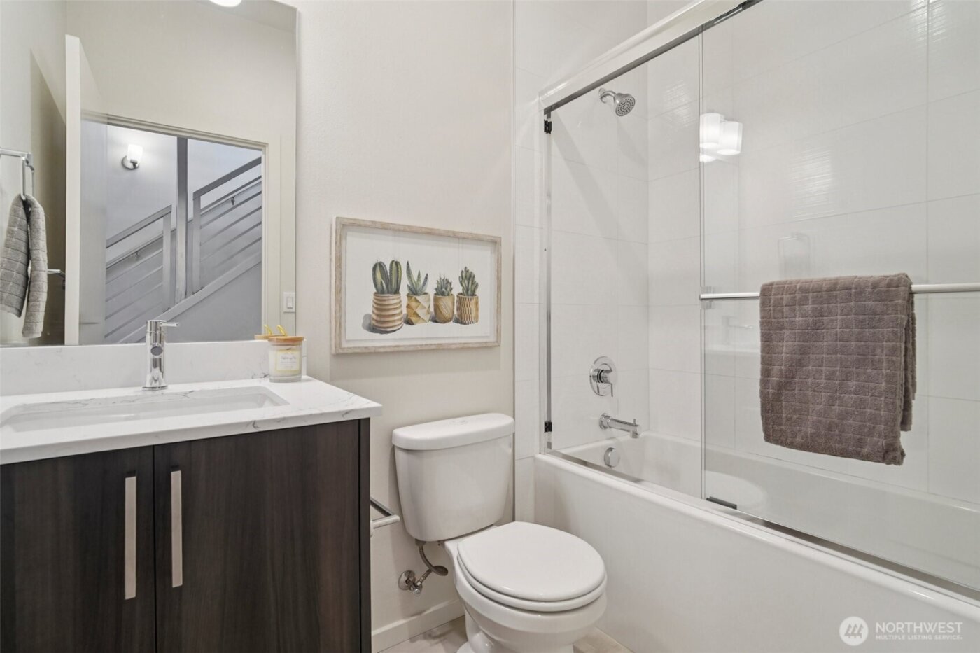 9032 14th Avenue NW #D, Seattle, WA 98117-3407