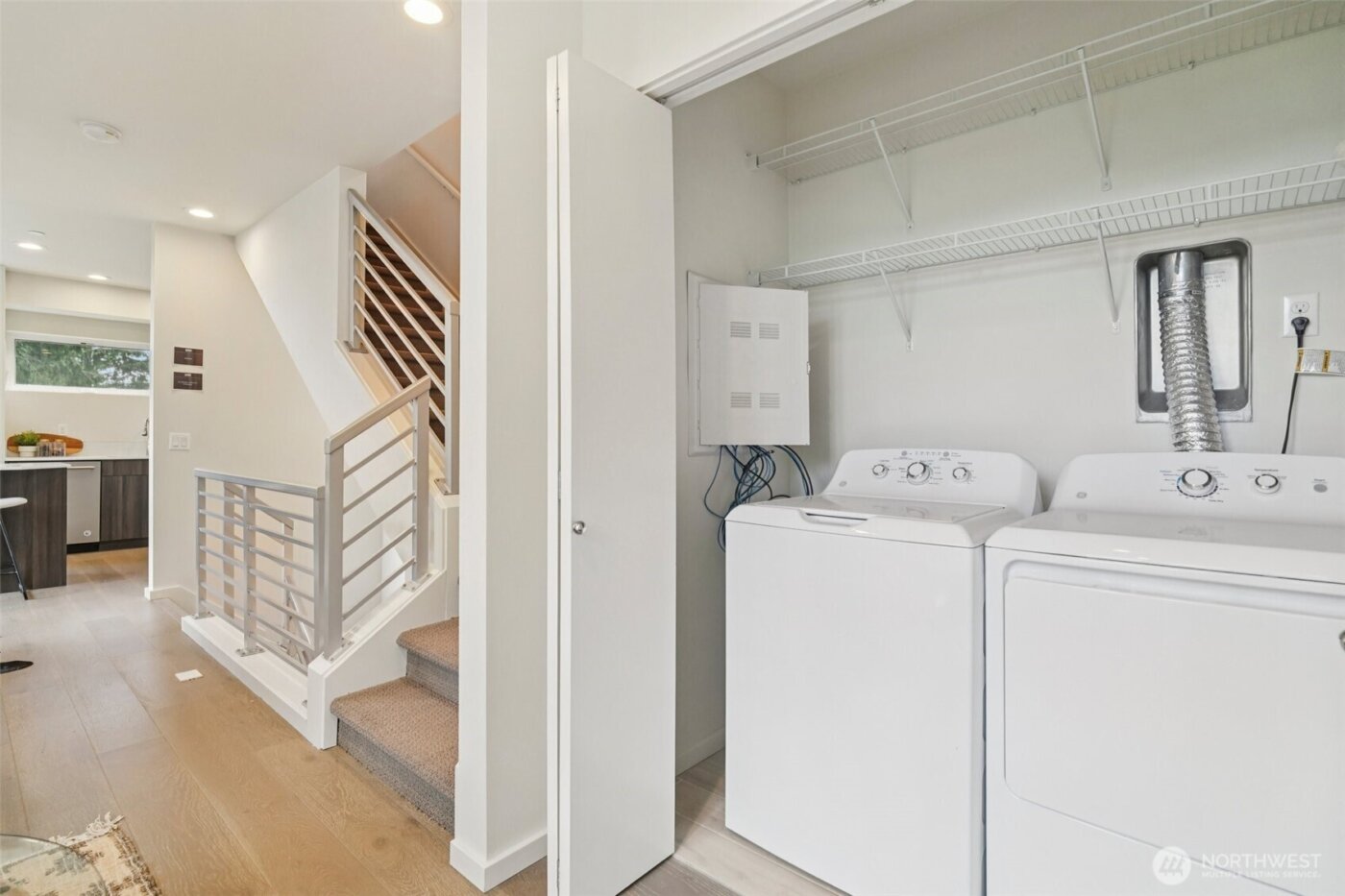 9032 14th Avenue NW #D, Seattle, WA 98117-3407