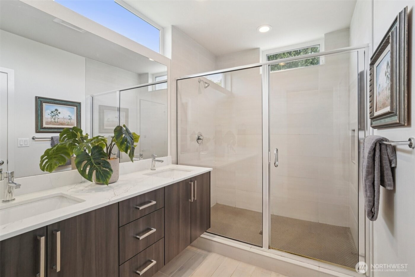 9032 14th Avenue NW #D, Seattle, WA 98117-3407