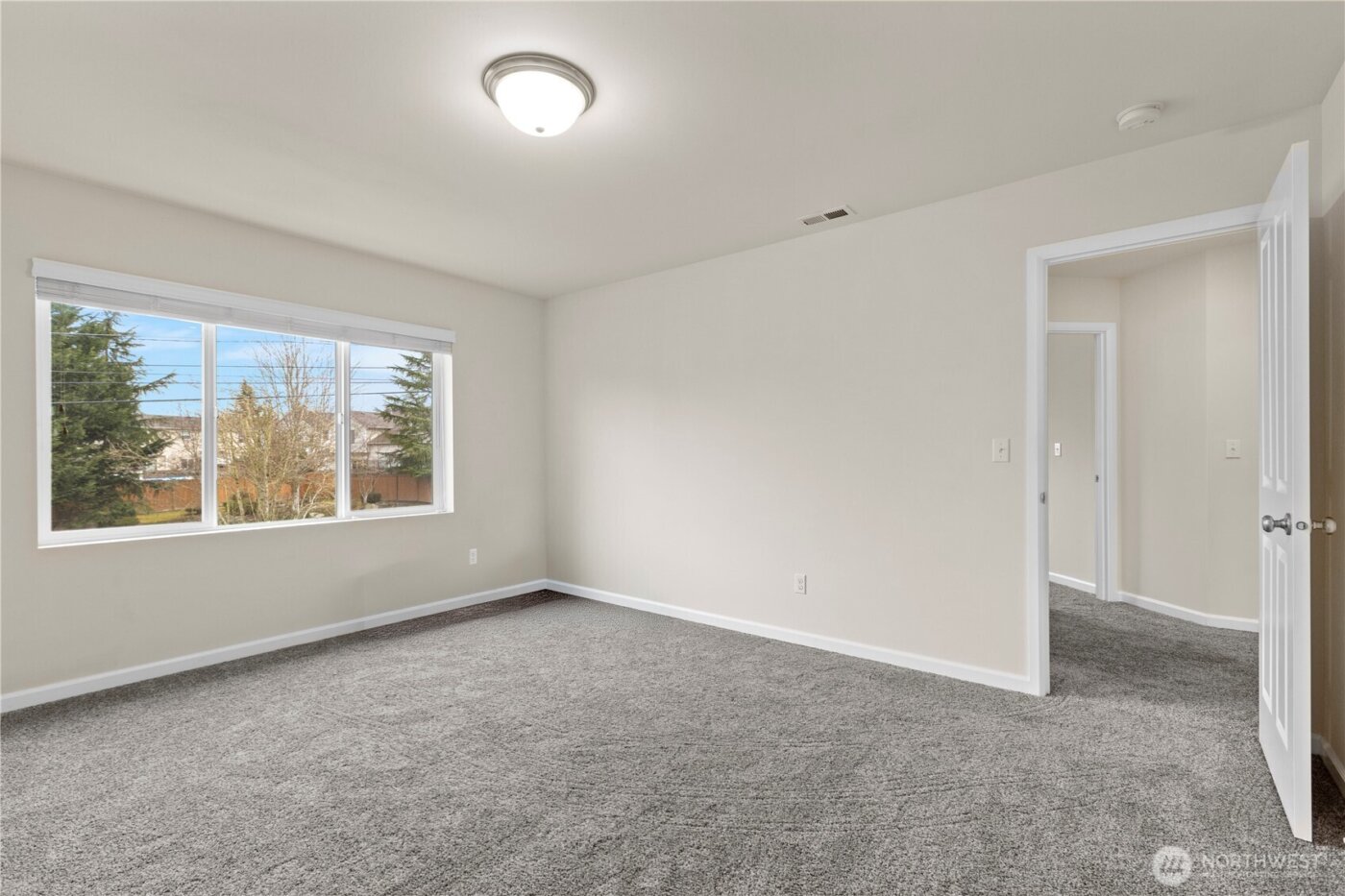 7913 152nd Street Ct E, Puyallup, WA 98375-8470