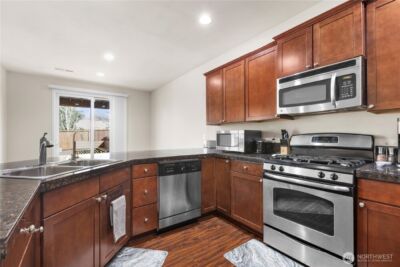 7913 152nd Street Ct E, Puyallup, WA 98375-8470 - Photo 9