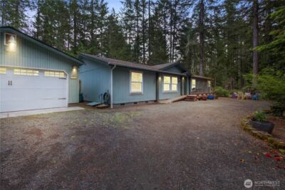 200 N Hamma Hamma Drive W, Hoodsport, WA 98548