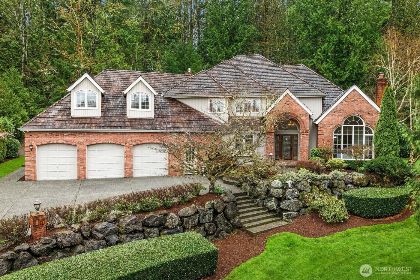 20427 NE 64th Place , Redmond, WA 98053