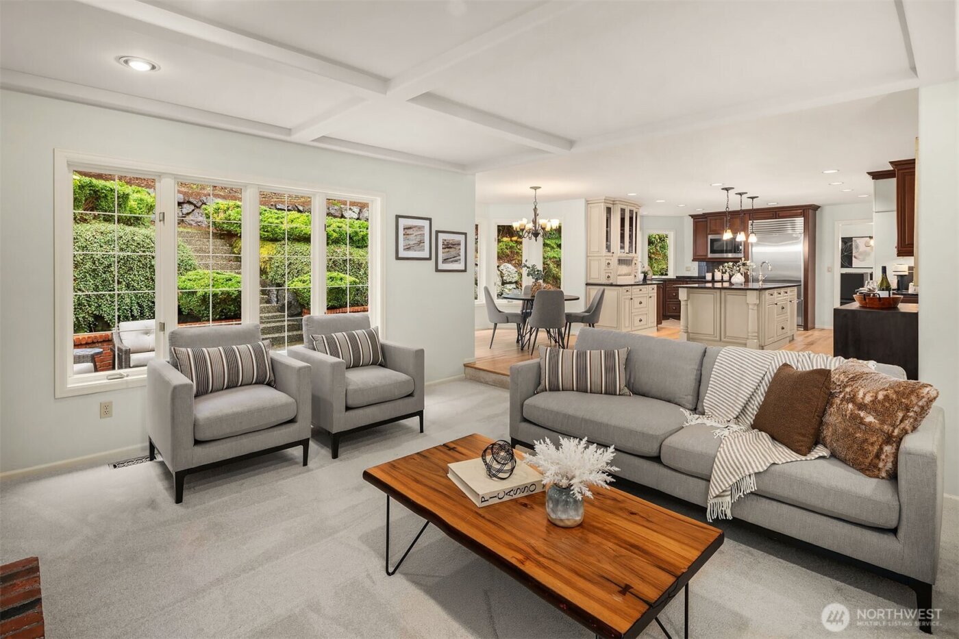 20427 NE 64th Place , Redmond, WA 98053