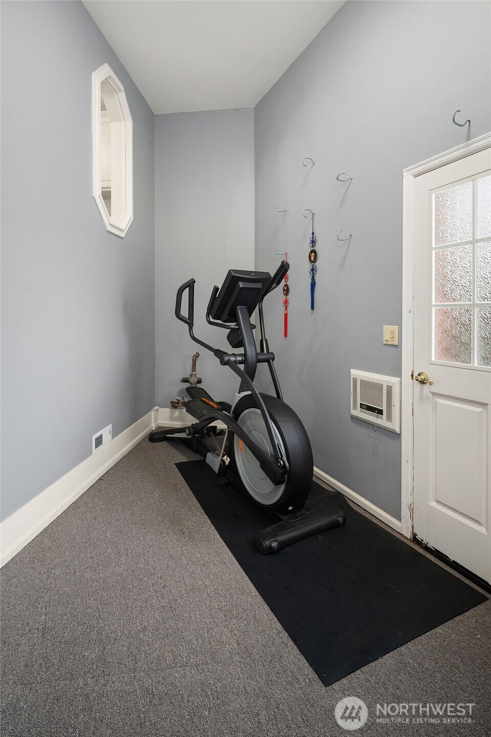 20427 NE 64th Place , Redmond, WA 98053