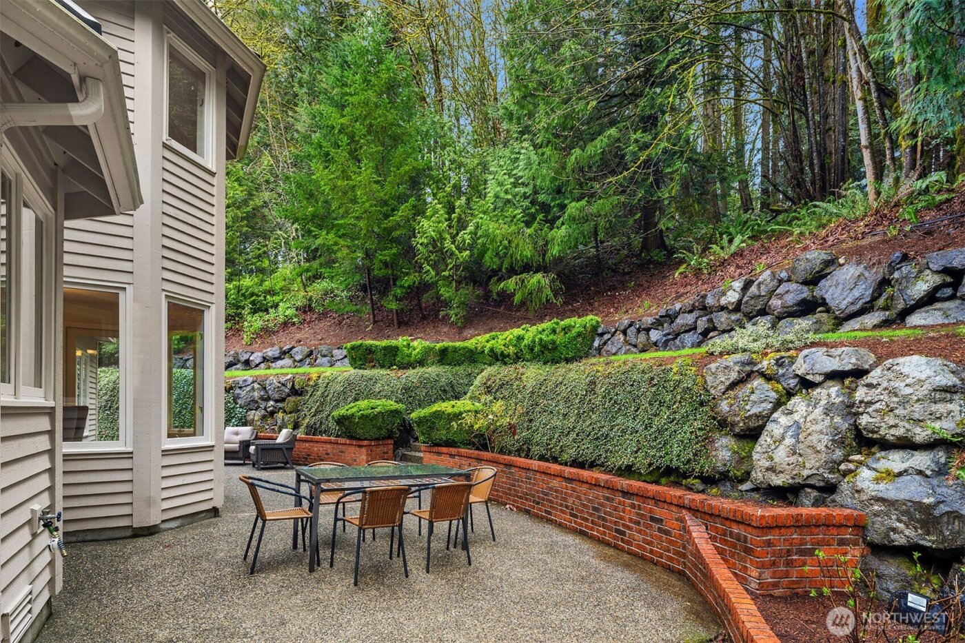 20427 NE 64th Place , Redmond, WA 98053