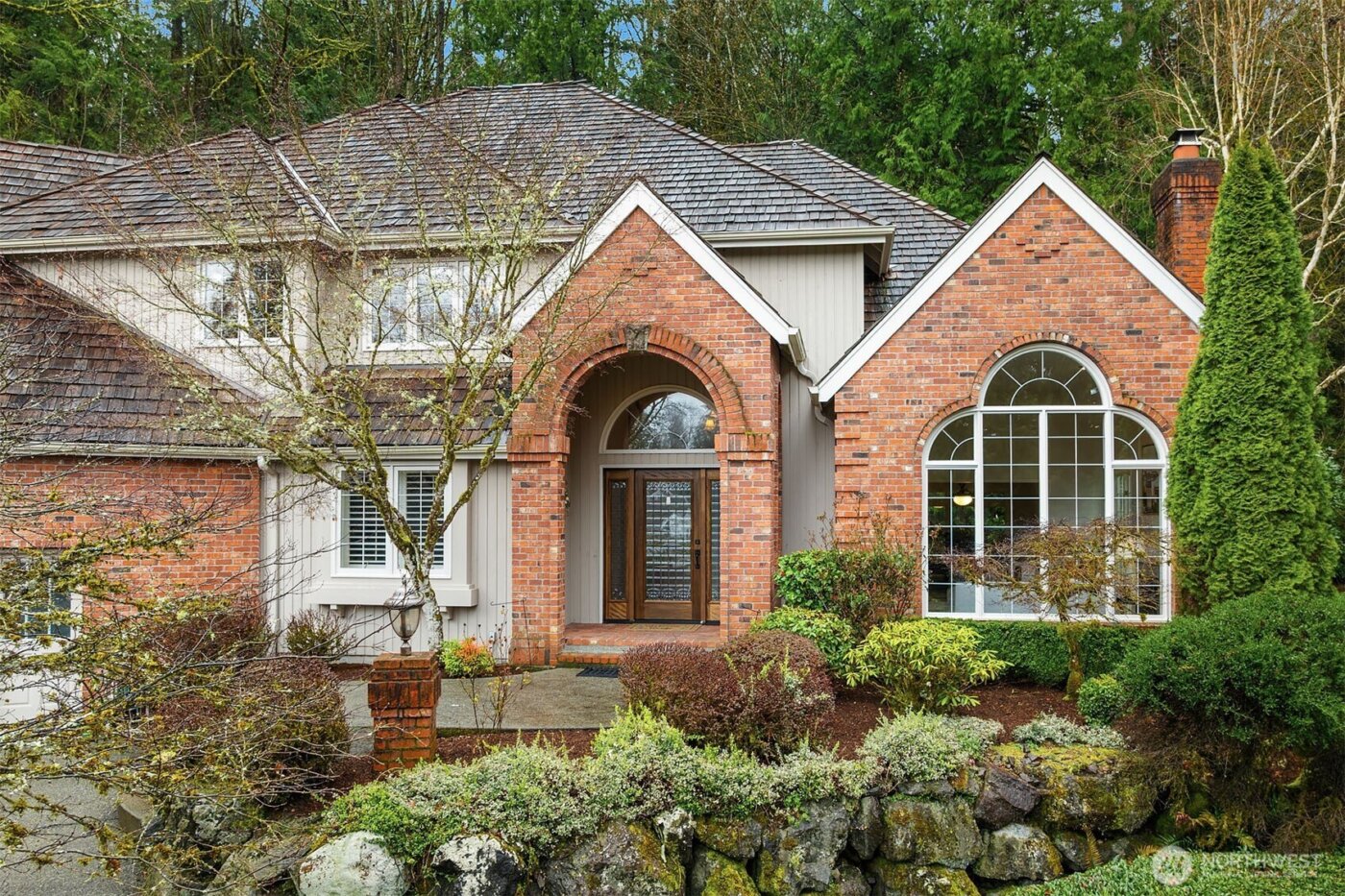 20427 NE 64th Place , Redmond, WA 98053