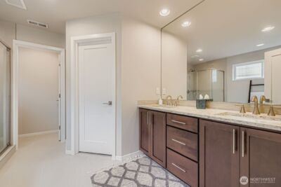 13530 NE 128th Place , Kirkland, WA 98034 - Photo 23