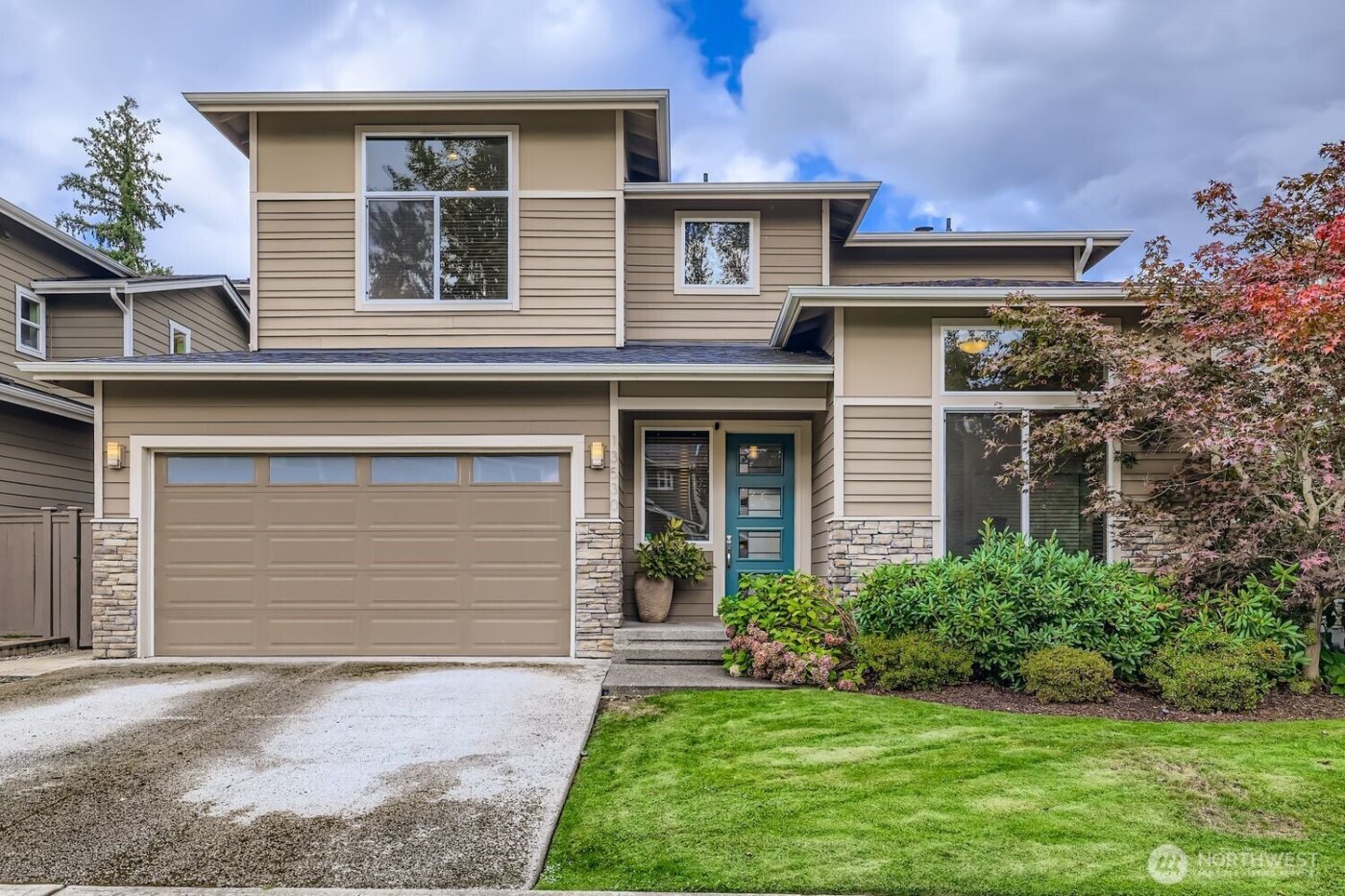 13530 NE 128th Place , Kirkland, WA 98034