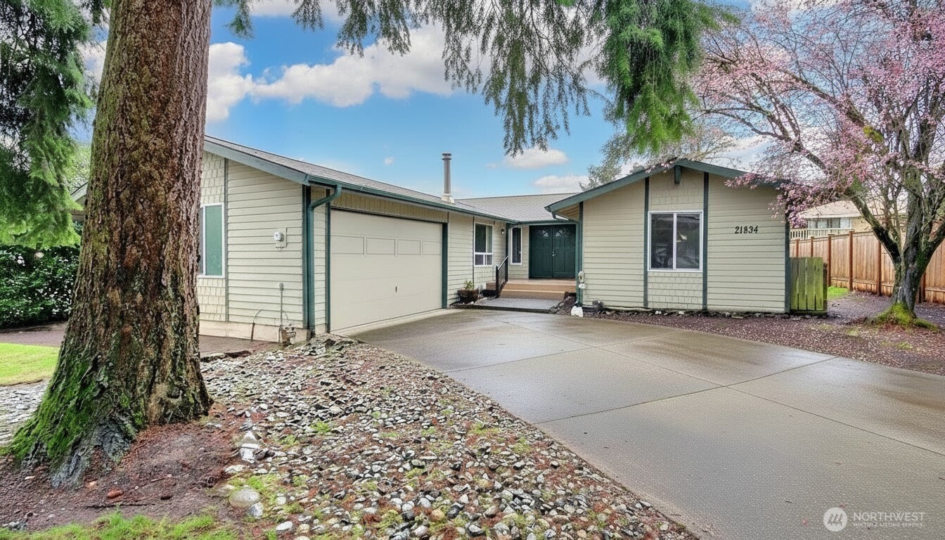 21834 SE 265th Way , Maple Valley, WA 98038