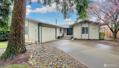 21834 SE 265th Way , Maple Valley, WA 98038