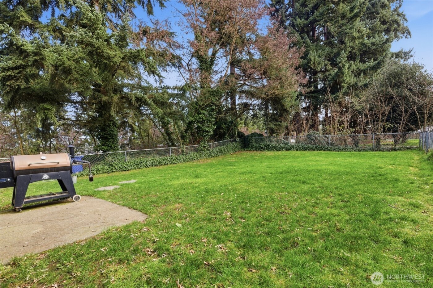 11209 11211 89th ave Court E, Puyallup, WA 98373