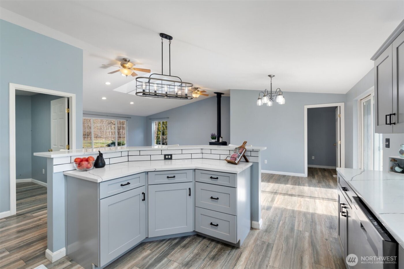 453 Coma Road , Vader, WA 98593