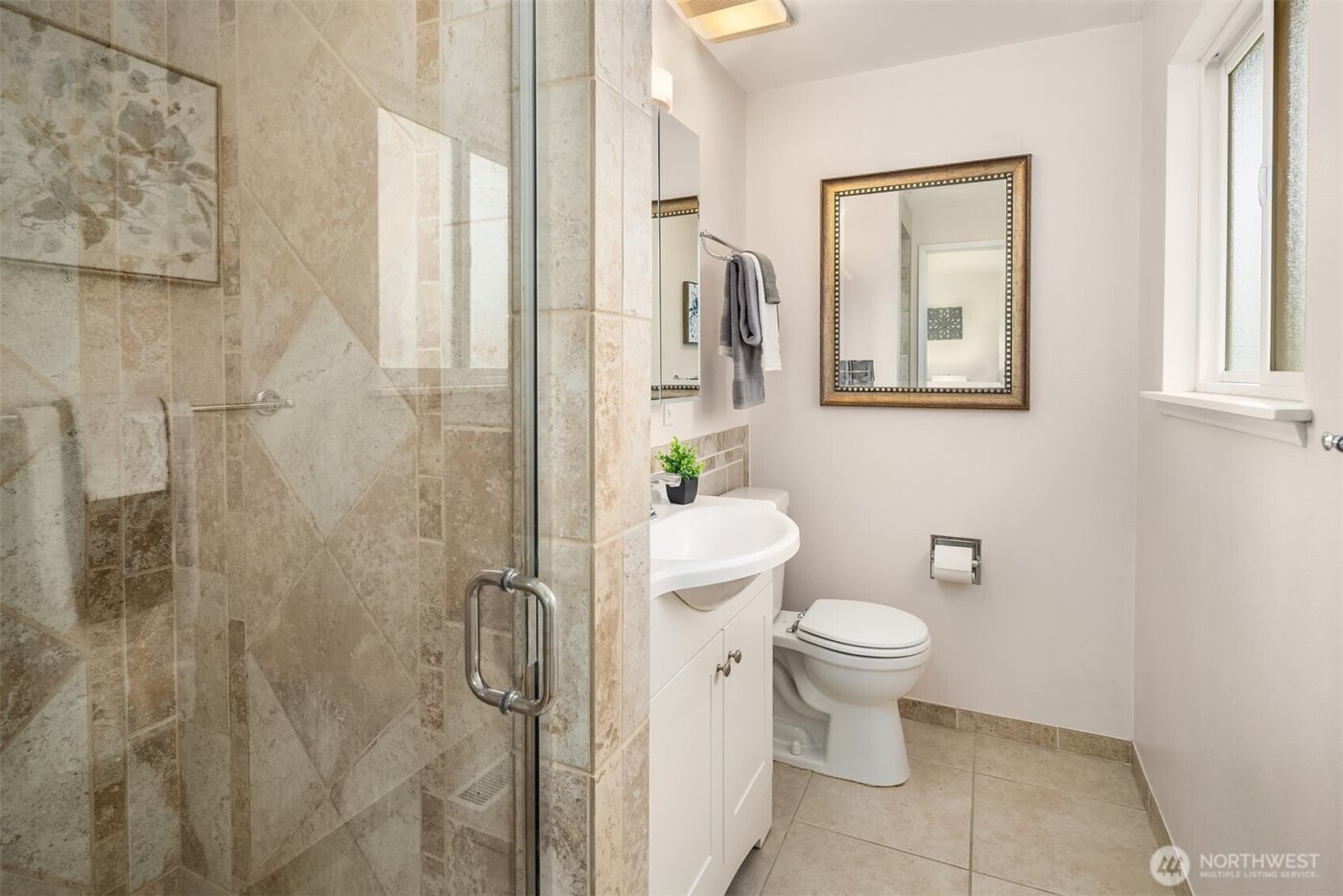 17838 Wallingford Avenue N, Shoreline, WA 98133